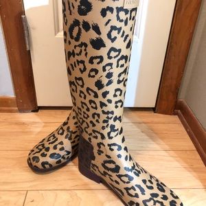 Hunter Leopard refined tall rain boot sz. 9